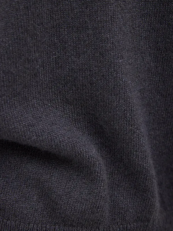 Peter Sweater in Muse