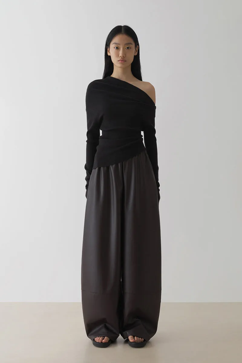 Pleated Balloon Leather Pants