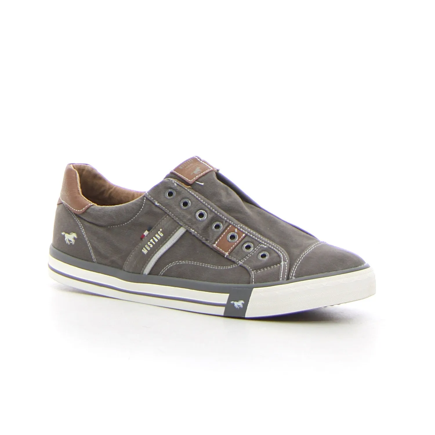 Sneaker slip on