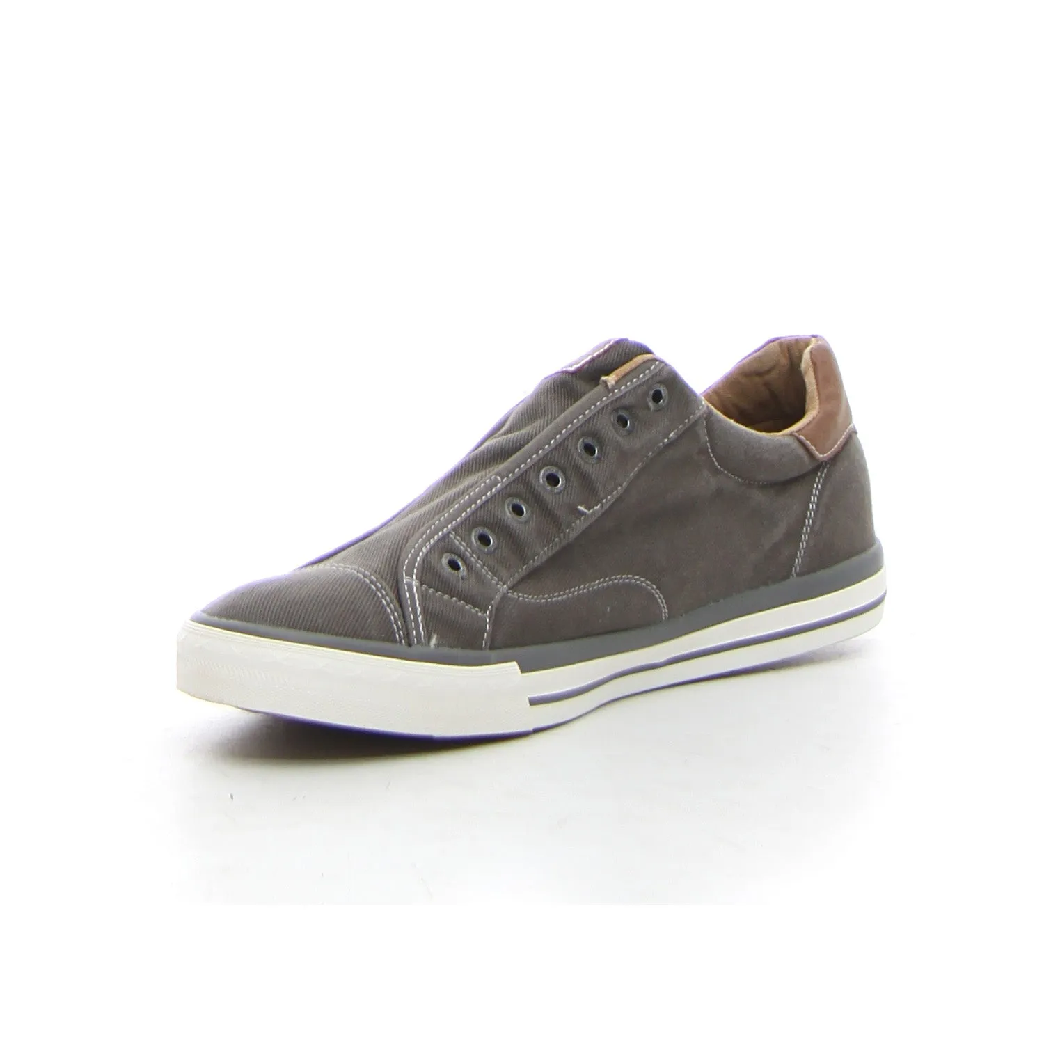 Sneaker slip on